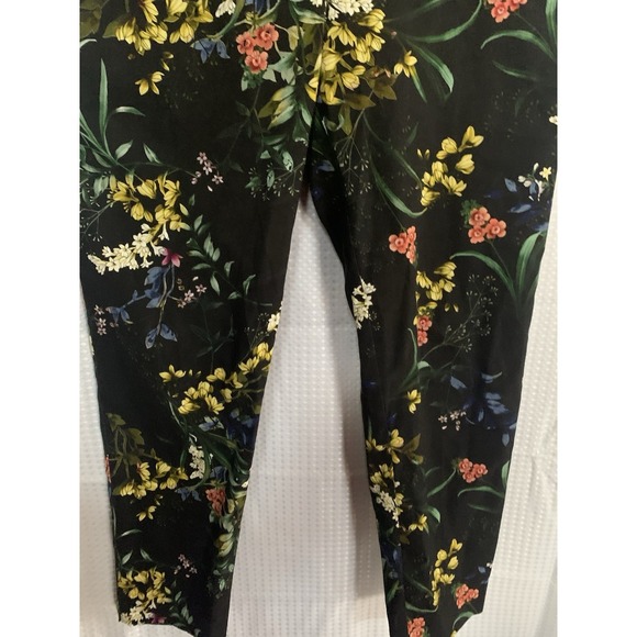 Chico's size 1R Black Bronze Floral Pants Pull On Pockets Size 8 - Picture 4 of 8